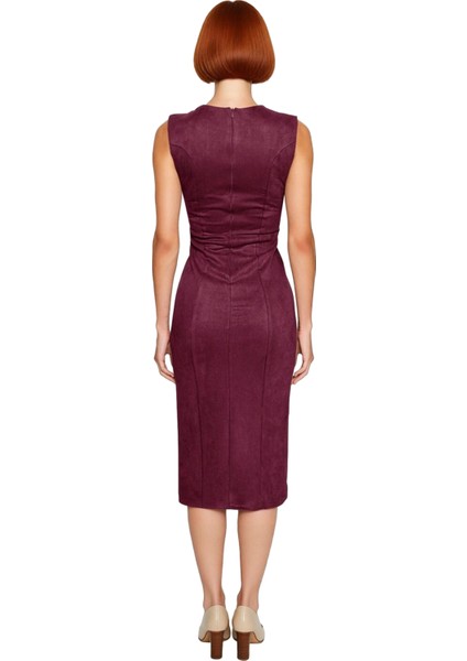 Kadınlara Özel Smart Bodycon Süet Dokuma Midi Elbise Kolsuz Şık Tasarımıyla Gündüzden Geceye. fırsatları