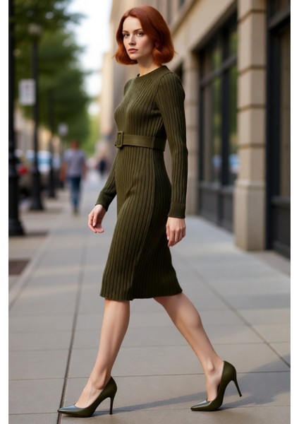 Kadın Haki Triko Midi Boy Kemerli Elbise Şık Bisiklet Yaka Uzun Standart Kollu Rahat Günlük Kombin