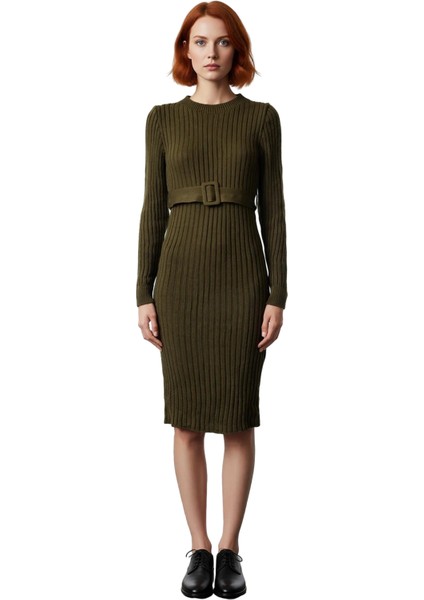 Kadın Haki Triko Midi Boy Kemerli Elbise Şık Bisiklet Yaka Uzun Standart Kollu Rahat Günlük Kombin modelleri