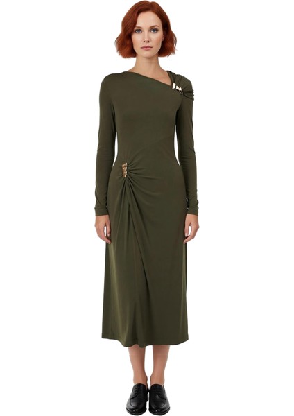 Kadın Bodycon Kesim Asimetrik Yaka Aksesuar Detaylı Örme Maxi Elbise Özel Davetler Için Şık Stil modelleri