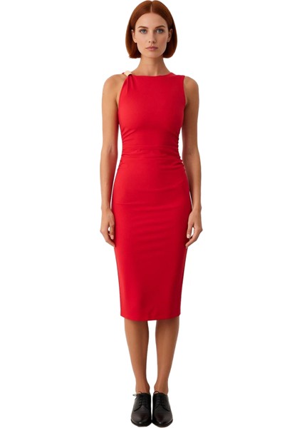 Kadınlar Için Şık ve Modern Bodycon Midi Elbise Asimetrik Yaka Detaylı Kolsuz Tasarım Kaliteli modelleri