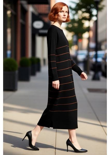 Kadın A Kesim Çizgili Bisiklet Yaka Uzun Standart Kollu Triko Elbise Kış Mevsimi Için Şık ve Rahat