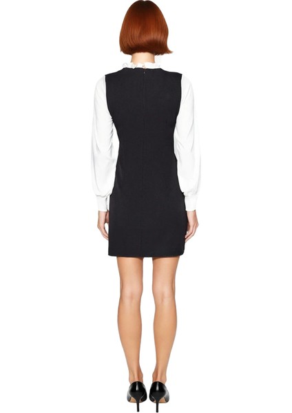 Kadın A Kesim Dokuma Uzun Kollu Gömlek Detaylı Dik Yaka Mini Ofis Elbisesi Şık ve Modern Kışlık fırsatları