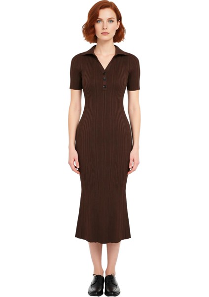 Kadın Kahverengi Bodycon Maxi Polo Yaka Standart Kısa Kollu Triko Elbise Günlük Şık Rahat Ilkbahar modelleri