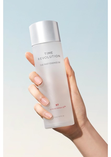 Fermante İçeriklere Sahip Aydınlatıcı&Nemlendirici Esans 150ml Time Revolution The First Esence 5X