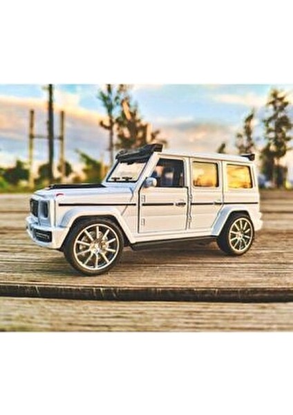 Benz G63 Koleksiyon Metal 12CM Jip Beyaz