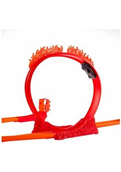 Alev Temalı Akrobasi Seti HMC04 16 Yol Yapım Parçası ve 1 Oyuncak Araba fırsatları