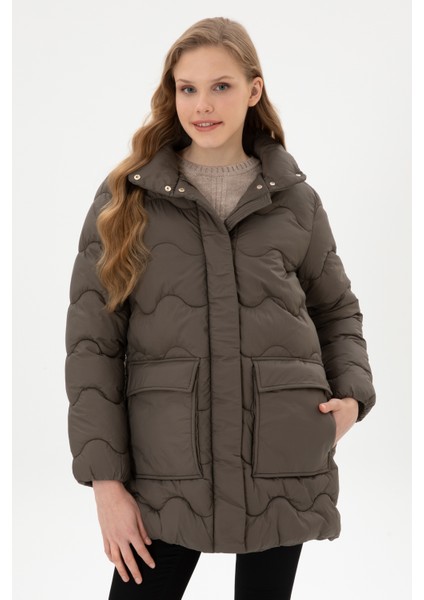 Kadın Vizon Kaban 50312018-VR052 modelleri