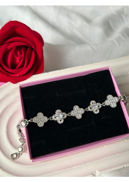 Zirkon Taşlı Bileklik Gümüş Gold Renk Şık Kadın Bileklik Sevgiliye Hediye Kutuluu modelleri