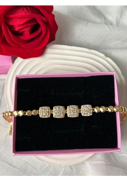 Zirkon Taşlı Bileklik Gümüş Gold Renk Şık Kadın Bileklik Sevgiliye Hediye Kutuluu fiyatları