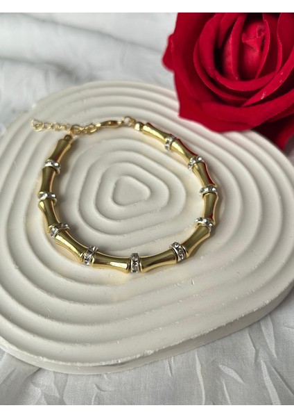 Zirkon Taşlı Incili Kemik Serenay Bileklik Gümüş Renk Şık Kadın Bileklik Sevgiliye Hediye Kutuluu