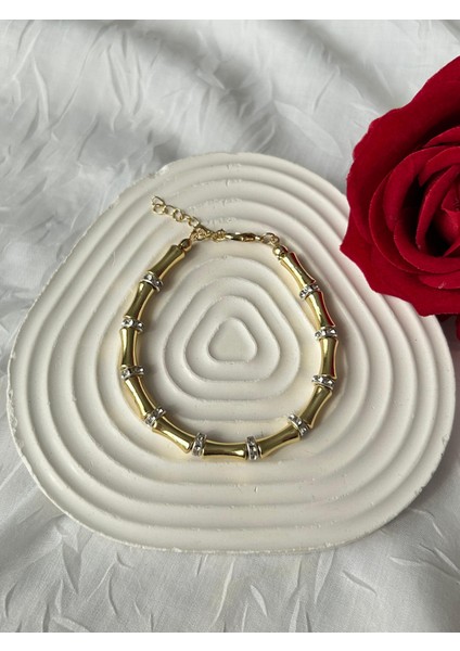 Zirkon Taşlı Incili Kemik Serenay Bileklik Gümüş Renk Şık Kadın Bileklik Sevgiliye Hediye Kutuluu fırsatları