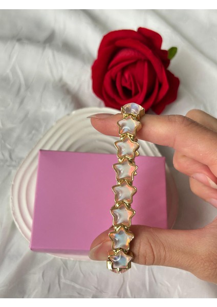 Zirkon Taşlı Esnek Yıldız Bileklik Pudra Altın Renk Şık Kadın Bileklik Sevgiliye Hediye Kutulu modelleri