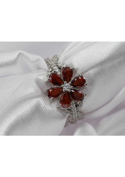 Lotus Çiçeği Gümüş Yüzük, Kırmızı Taşlı Gümüş Yüzük, 925 Ayar Gümüş Yüzük fiyatları