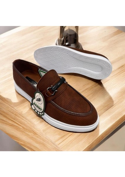 Siyah Spor Tarzı Günlük Ayakkabı - Beyaz Tabanlı ve Tokalı Deri Görünümlü Rahat Tasarım fırsatları