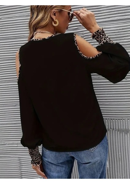 Kadın Omuzlardan Açık Yakalı Önden Düğmeli Leopar Detaylı Sandy Bluz modelleri
