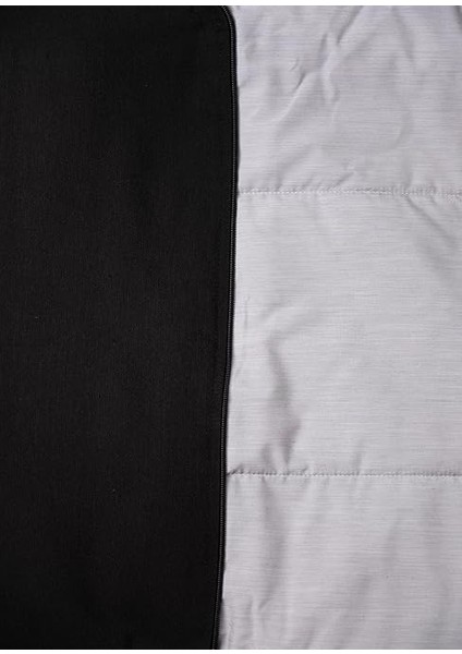 Badger Pratik Battaniye Olabilen Yastık Gri Fermuarli Gri 2'si Bir Arada (50X50 cm - 145X200 Cm) fırsatları