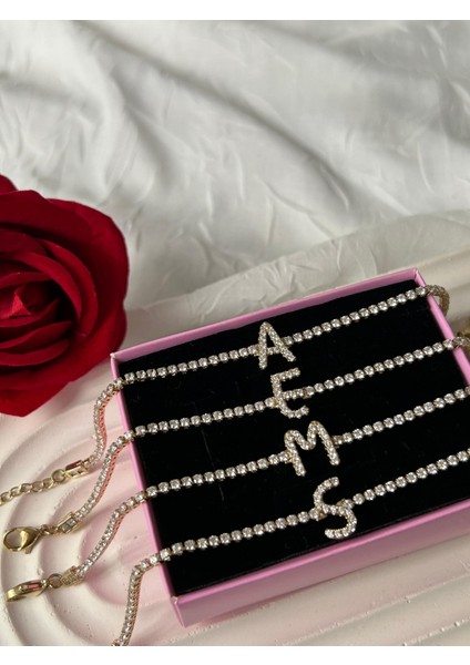 Zirkon Taşlı Harfli Su Yolu Xuping Bileklik Altın Renk Şık Kadın Bileklik Sevgiliye Hediye Kutulu