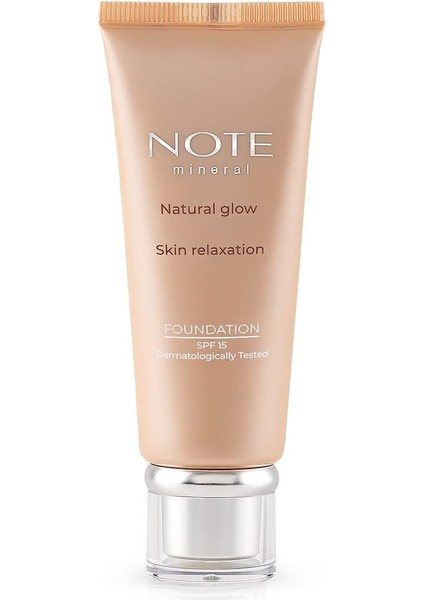 Mineral 402 Saten Bitişli Spf 15 Kapatıcı Fondöten