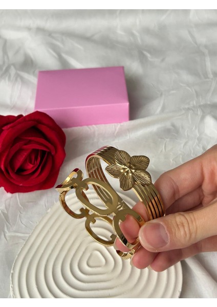 Çelik Taşlı Bileklik 2'li Şık Set Kombin Kadın Bileklik Altın Gümüş Renk Sevgiliye Hediye Kutuluu fırsatları