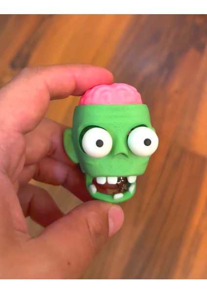 Cadılar Bayramı Zombi Hareketli Clicker Anahtarlık 2 Adet