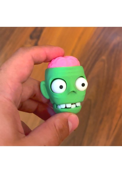 Cadılar Bayramı Zombi Hareketli Clicker Anahtarlık 2 Adet