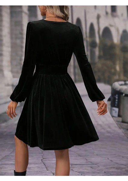 Eyesof Kadın Uzun Kollu Kruvaze Yaka Beli Lastikli Kiloş Kadife Elbise modelleri