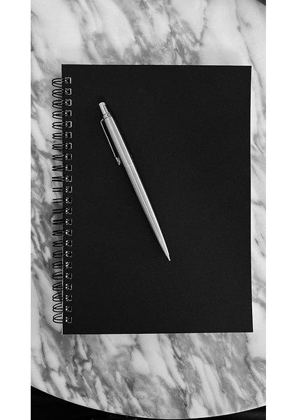 Tanıtım Spiralli Defter, Siyah Kapaklı, A5 Boyutunda (15X21 Cm), 100 Yaprak (Çizgili)