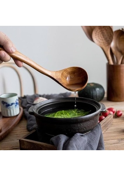 Doğal Akasya Ağacından El Oyması Servis Çatalı 26CM | Antibakteriyel, Dayanıklı ve Çevre Dostu Ahşap Kaşığı – Şık ve Uzun Ömürlü Mutfak Gereci (Akasya Kepçe)