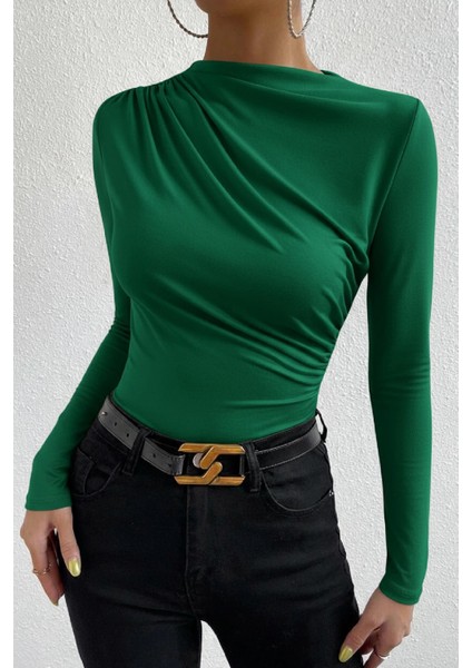- Kadın Yeşil Belden ve Boyundan Büzgü Detaylı Uzun Kollu Bluz indirimleri
