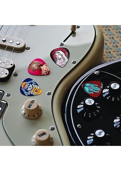 Karezog Pena 24 Adet, Gitar Penası, 0,46/0,71/0,96/1,20 Mm, 4 Farklı Kalınlıkta, Selüloit Gitar Penası, Akustik Gitar, Elektro Gitar, Bas, Ukulele (Mix-3) Için fiyatları