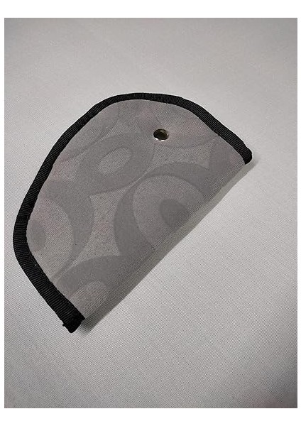 Emniyet Kemeri Düzenleyici ve Tutucu Emniyet Kemer Pedi,boyun Kesme Önleyici,çocuk Emniyet Kemer Rahatlatıcı,oto Kemer Kılıfı,yüksek Kaite(Gri Renk)(Yumuşak Voleur Kumaş) indirimleri