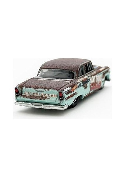 Wheels Boulevard Premium Araçlar GJT68 - HRT58 1955 Plymouth Savoy fırsatları