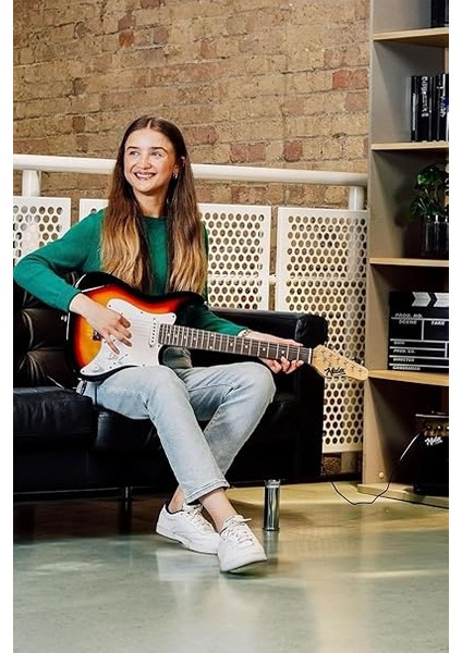 CEG-36SB 8-12 Yaş Çocuklar Için Amfili Full 3/4 36 Inç Elektro Gitar Seti Sunburs modelleri