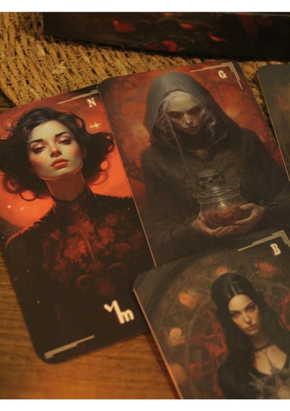 Cadı Alfabesi Theban Kehanet Tarot Kartları ve Kitabı modelleri