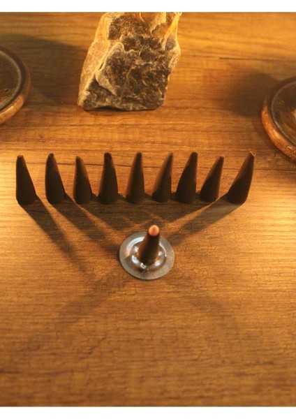 Konik Palo Santo Tütsü 10 Adet