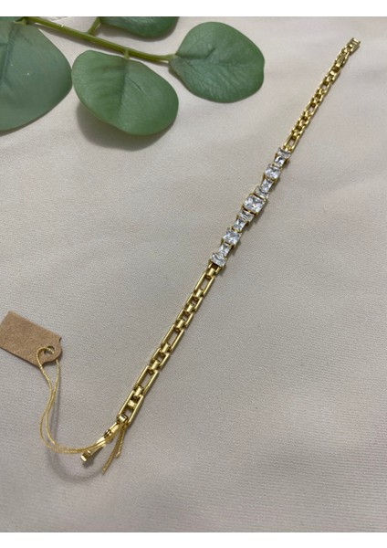 Xuping Gold Altın Kaplama Kadın 14K Taşlı Bileklik Suya Dayanıklı Kararma Yapmaz Hediyelik Zarif Tasarım 17 cm 19 cm Ayarlanabilir Bileklik