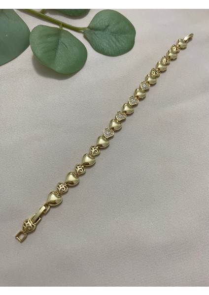 Xuping Gold Altın Kaplama Kadın 14K Kalpli Suya Dayanıklı Kararma Yapmaz Hediyelik Zarif Tasarım 17 cm 19 cm Ayarlanabilir Bileklik