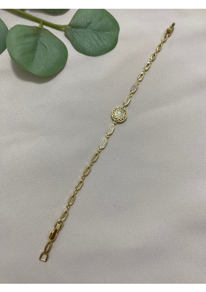 Xuping Xp Gold Altın Kaplama Kadın Bileklik Suya Dayanıklı Kararma Yapmaz Günlük ve Özel Gün Kullanımına Uygun Hediyelik Zarif Tasarım 17 cm 19 cm Ayarlanabilir Bileklik