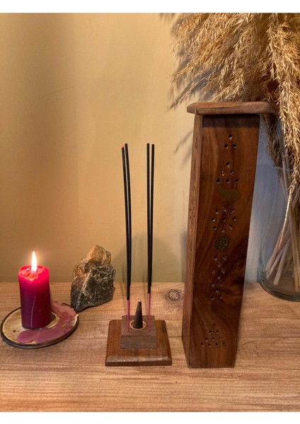 Ahşap Kule Özel Tasarım Çubuk Tütsülük modelleri