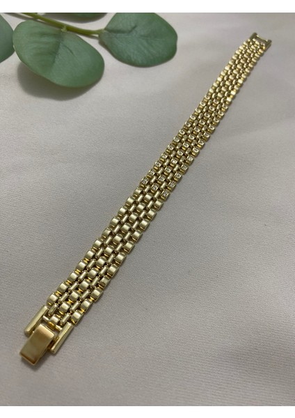 Xuping Xp Gold Altın Kaplama Kadın 14K Hasır Taşlı Kordonu Mdoel Bileklik Suya Dayanıklı Kararma Yapmaz Günlük ve Özel Gün Kullanımına Uygun Hediyelik Zarif Tasarım 17 cm 19 cm Ayarlanabilir Bileklik