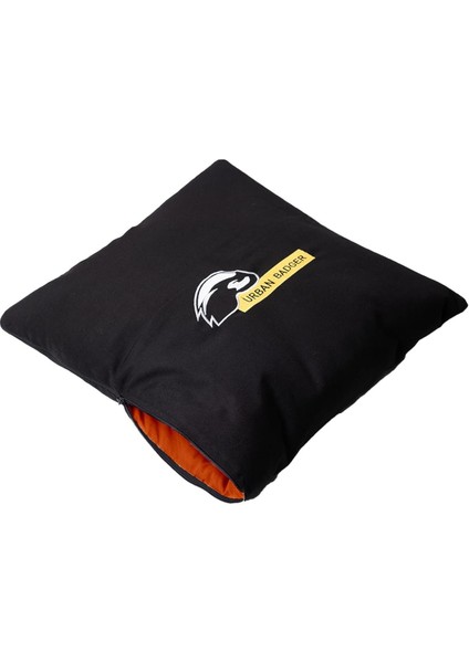 Badger Pratik Battaniye Olabilen Yastık Siyah Fermuarli Turuncu 2'si Bir Arada (50X50 cm - 145X200 Cm)