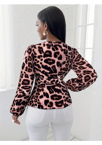 Aknbutik Kadın Uzun Kollu Kruvaze Yakalı Belden Kuşaklı Leopar Desenli Süprem Bluz modelleri