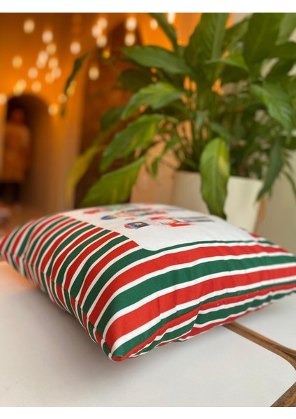 Kurşun Asker Desenli Yılbaşı Temalı Kırlent Kılıfı - Yılbaşı Kırlent Kılıfı indirimleri