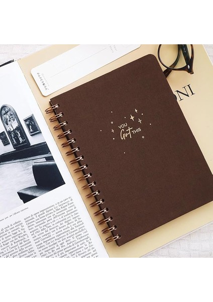 A5 Spiralli Sert Kapak Keten Düz Çizgisiz Tarihsiz Not Defteri Kahverengi