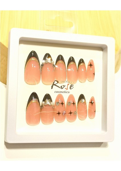 Lüks Tasarım Taşlı Yapay Tırnak