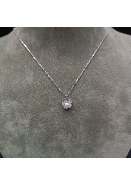 925 Ayar Gümüş Zirkon Taşlı Dönen Çiçek Model Kadın Kolye-Şık Tasarım - 21 cm (+5cm) modelleri