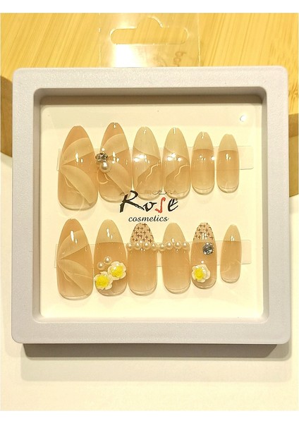 Lüks Tasarım Taşlı Yapay Tırnak