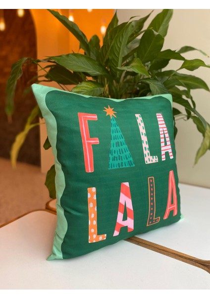 Fa La La La Yazılı Yılbaşı Temalı Kırlent Kılıfı - Yılbaşı Kırlent Kılıfı - Christmas Kırlent Kılıfı modelleri