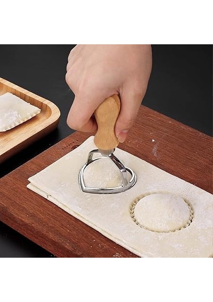 Ravioli 5'li Set, Hamur Tekerleği, Mantı Kesici, Hamur Torbası Şekillendirici, Kare Yuvarlak Kalp Şeklinde Ravioli Şekillendirici, Makarna Presi indirimleri